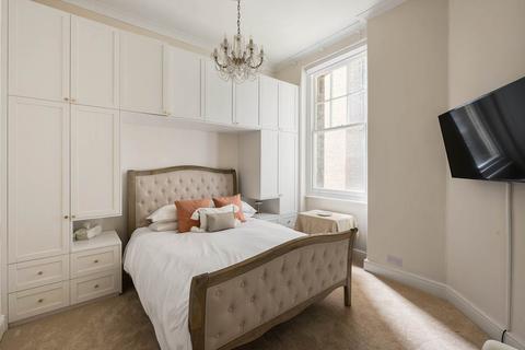 4 Oakwood Court, London, W14 8JU