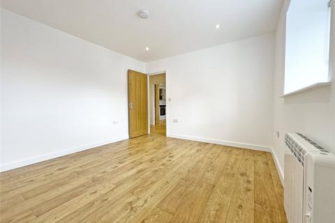 1 bedroom penthouse to rent, East Grinstead