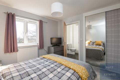 7 Vernon Crescent, Exeter, EX2 7GB