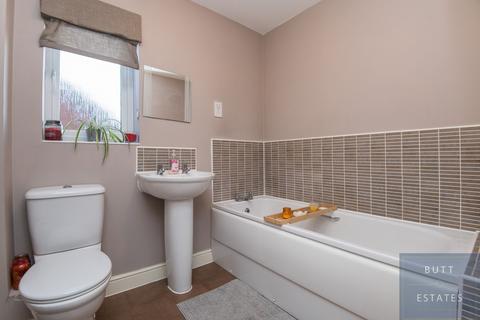 7 Vernon Crescent, Exeter, EX2 7GB