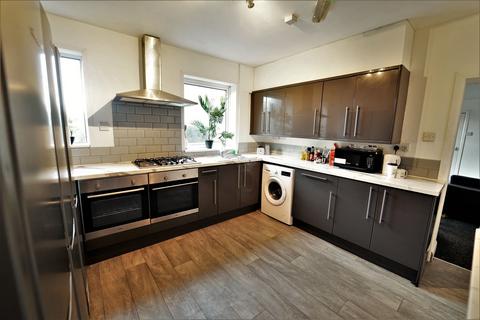 7 bedroom house to rent, 41 Wilford Lane, West Bridgford, Nottingham, NG2 7QZ
