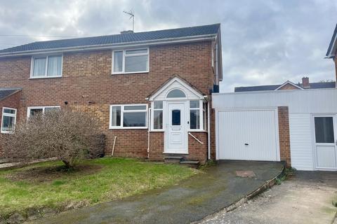7 Bennett Close, Exeter, EX2 8UL