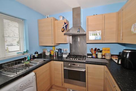 38 Ashcombe Crescent, Witney, OX28 6GL