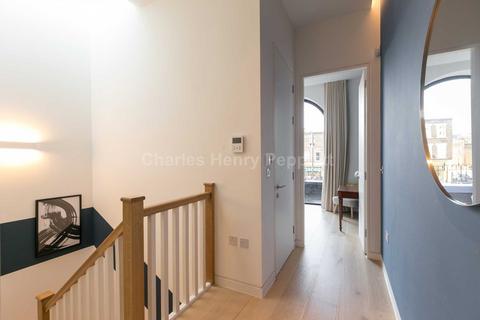 3 bedroom terraced house to rent, Highgate Road, Dartmouth Park, NW5