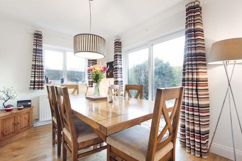 12 Coldharbour Close, Henley-on-thames, RG9 1QF