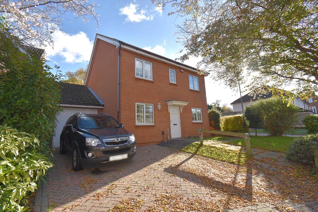 Beech Avenue, Swanley, Kent 5 bed detached house for sale £600,000