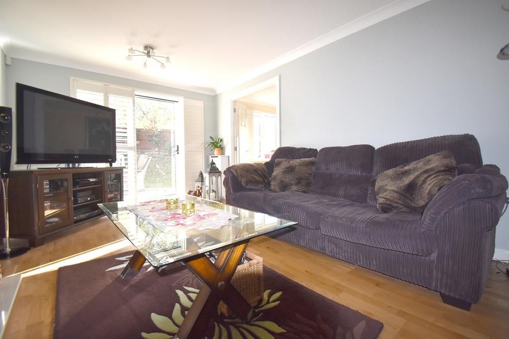 Beech Avenue, Swanley, Kent 5 bed detached house for sale £600,000