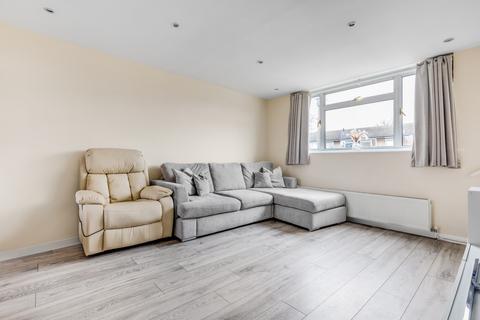 22 Gloucester Gardens, Sutton, SM1 3EY