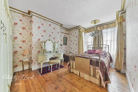 28 Ridgdale Street, London, E3 2TW