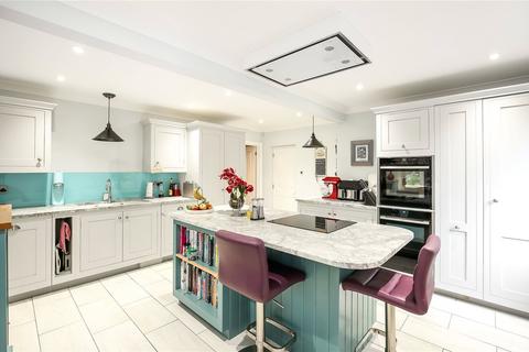 3 Pitter Close, Littleton, Winchester, SO22 6PD