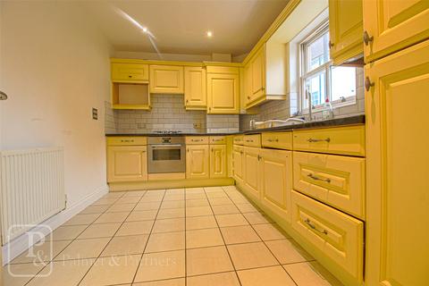 4 bedroom terraced house to rent, St. Marys Fields, Colchester, Essex, CO3