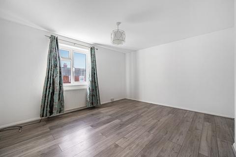 24 Barnfield, Wrexham, LL13 7HE