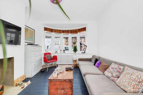 24 Sanderstead Road, London, E10 7PP