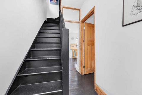 24 Sanderstead Road, London, E10 7PP