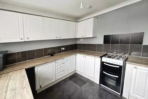 3 bedroom terraced house to rent – pohled 3