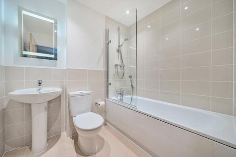 4 bedroom detached house for sale, Kennedy Avenue, High Wycombe