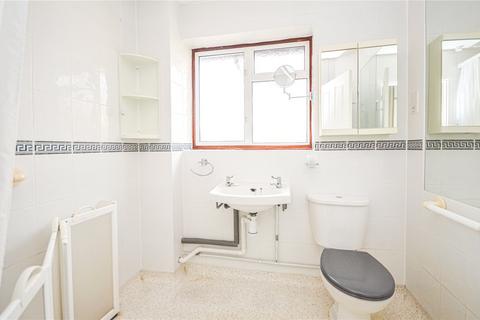 20 Kendal, Toothill, Swindon, SN5 8HW