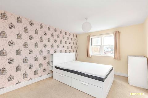 2 bedroom apartment for sale, Chapman Way, Haywards Heath, West Sussex, RH16