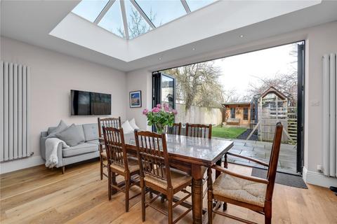 63 Beauchamp Road, West Molesey, KT8 2PG