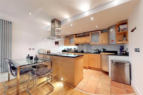 2 bedroom apartment for sale, Millharbour, London, E14