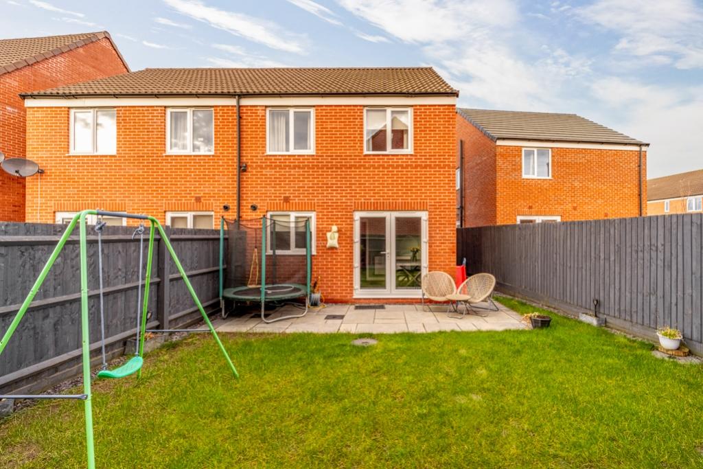 2 Swift Gardens (Kirton)-6