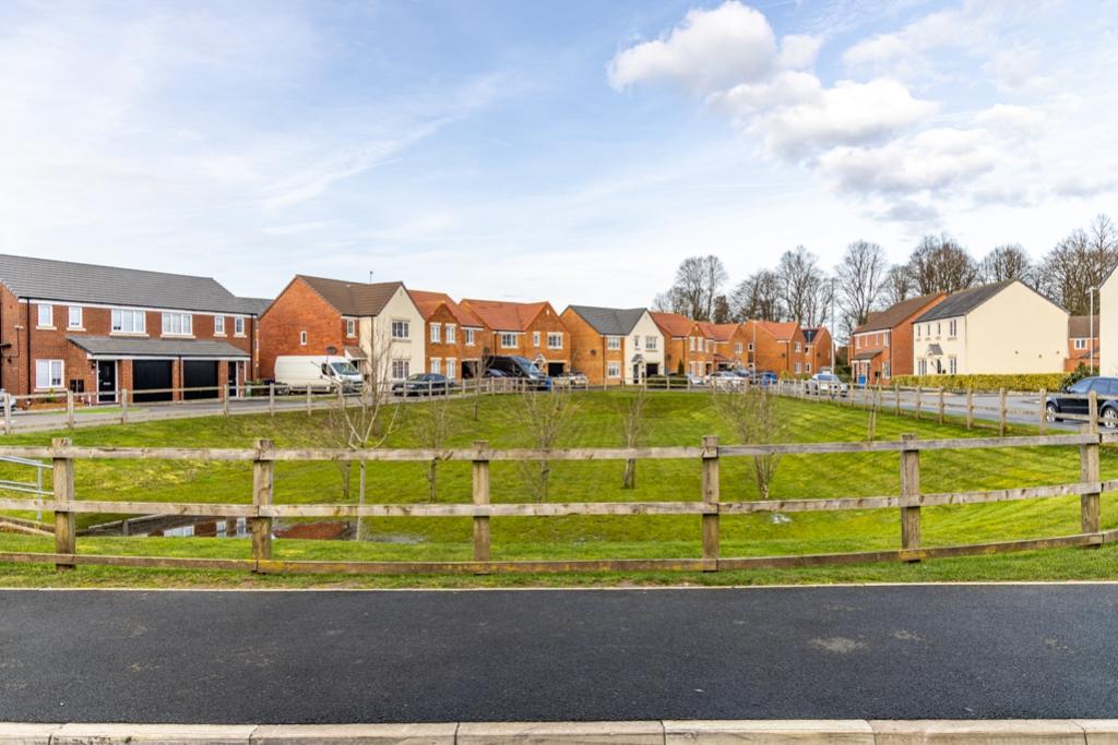 2 Swift Gardens (Kirton)-1
