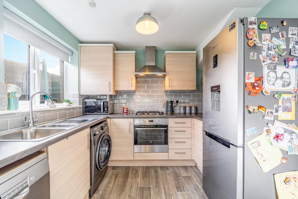 2 Swift Gardens (Kirton)-12