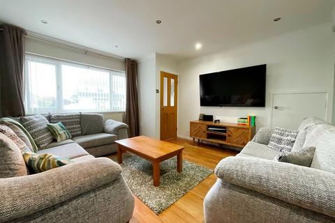 15 Baytree Close, Southport, PR9 8RE