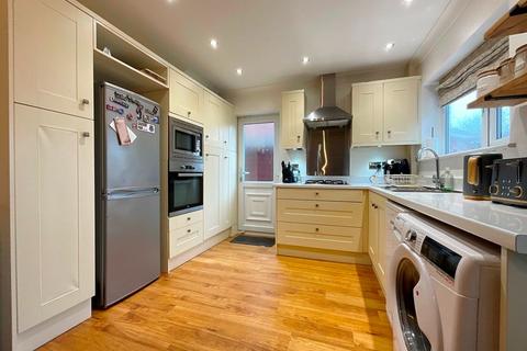 15 Baytree Close, Southport, PR9 8RE
