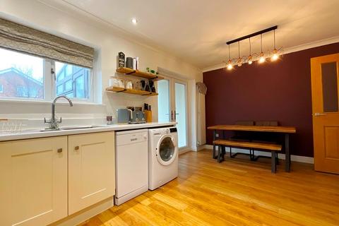 15 Baytree Close, Southport, PR9 8RE