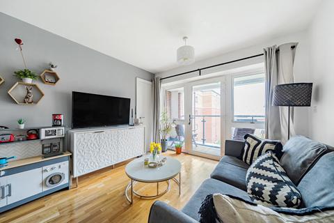 2 bedroom apartment for sale, Arla Place, Ruislip, Middlesex