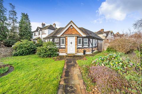 2 Cameron Road, Bromley, BR2 9AR