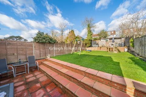 3 bedroom semi-detached house for sale, Winlaton Road, Bromley