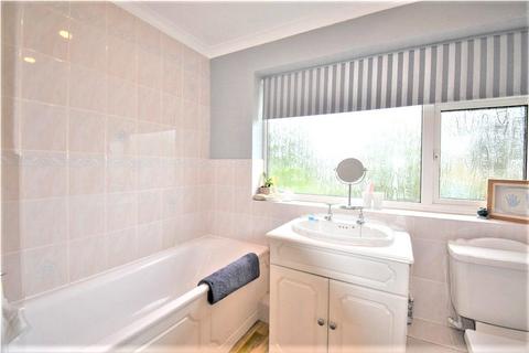 3 Barnfield Close, Crockenhill, Swanley, BR8 8LD