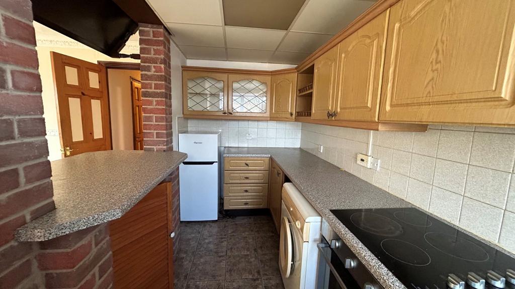Stanwell Close, Sheffield, South... 2 bed flat £695 pcm (£160 pw)