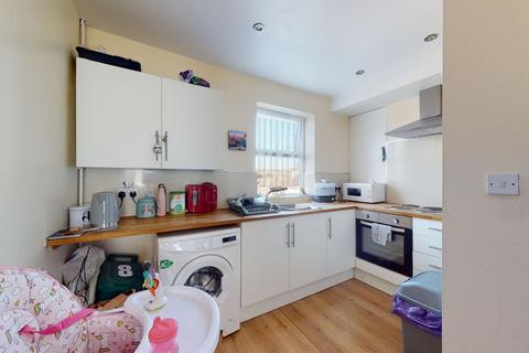 8 Clarendon Place, Dover, CT17 9QB