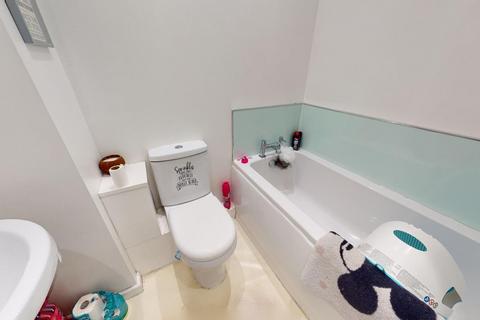 8 Clarendon Place, Dover, CT17 9QB