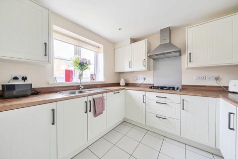 3 bedroom terraced house for sale, Green Howards Road, Saighton, Chester