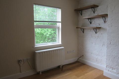 undefined, Dollis Road, London N3
