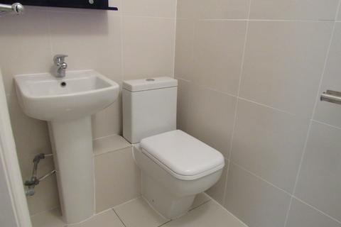 undefined, Dollis Road, London N3