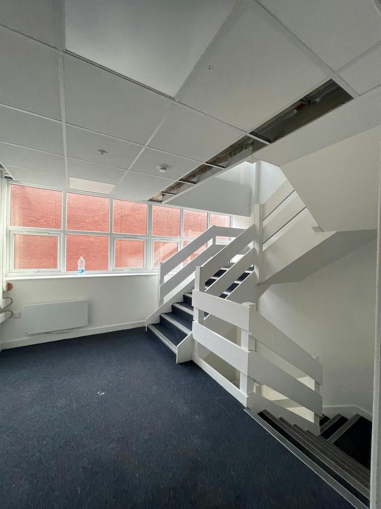 Hallway.jpg
