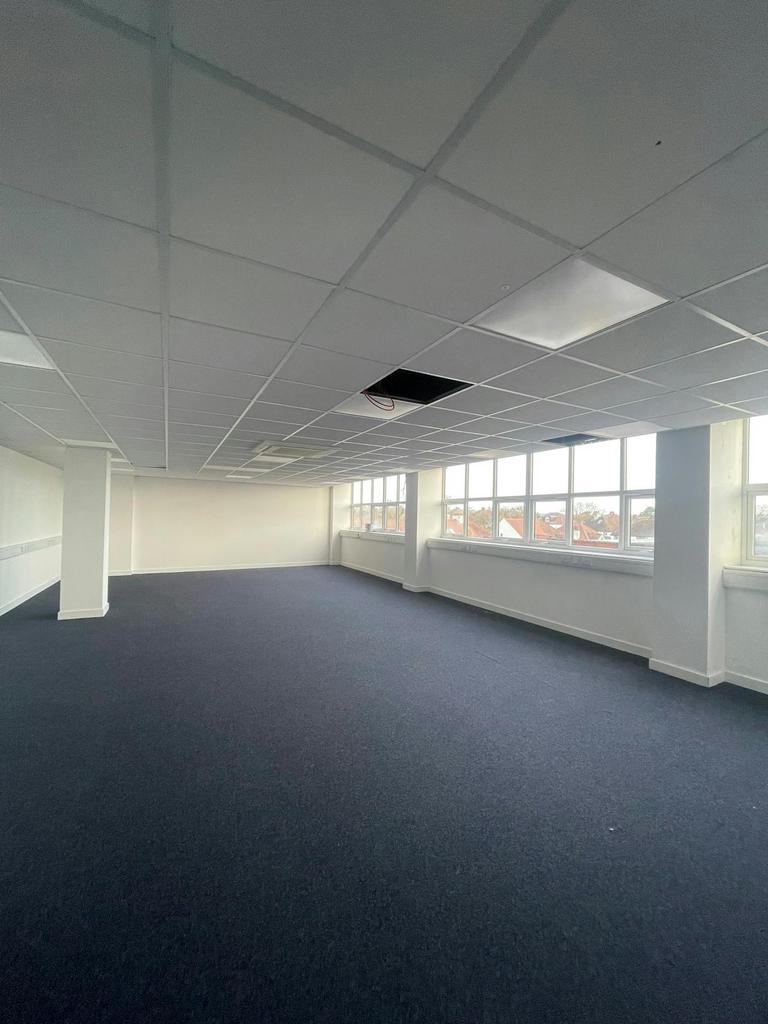 Office 5.jpg
