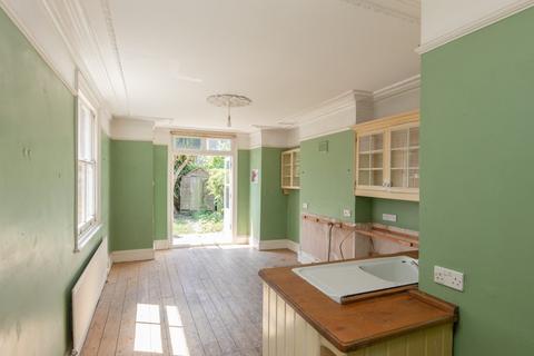 5 bedroom house for sale, Cormont Rd, Camberwell, London SE5