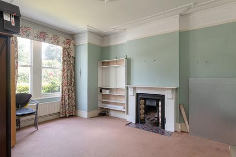 5 Cormont Road, London, SE5 9RA