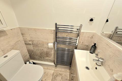 14 Keats Way, Greenford, UB6 9HD