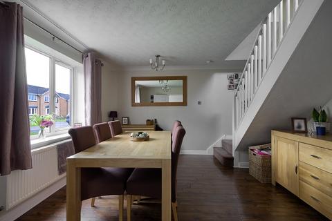 3 bedroom semi-detached house for sale, High Close, Burnley BB12