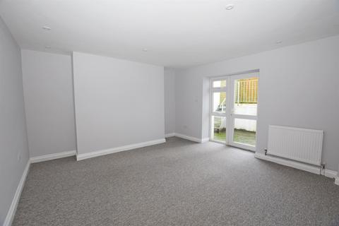 2 bedroom flat to rent - Grafton, Norfolk Square, Bognor Regis, PO21