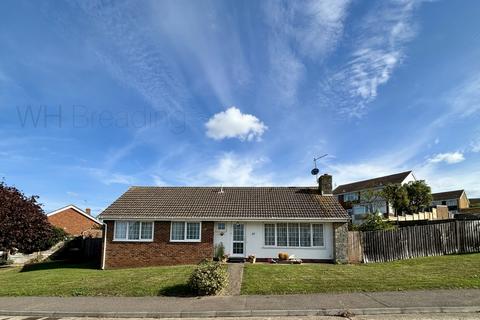 3 bedroom bungalow for sale, Norview Road, Whitstable CT5