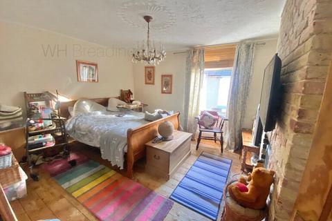2 bedroom terraced house for sale, Luton Road, Faversham ME13