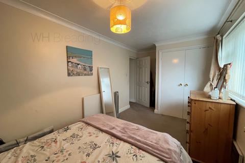 1 bedroom apartment for sale, Pier Avenue, Whitstable CT5